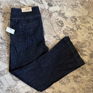 Maurices Dark Blue wide leg Jeans - 5/6 Short